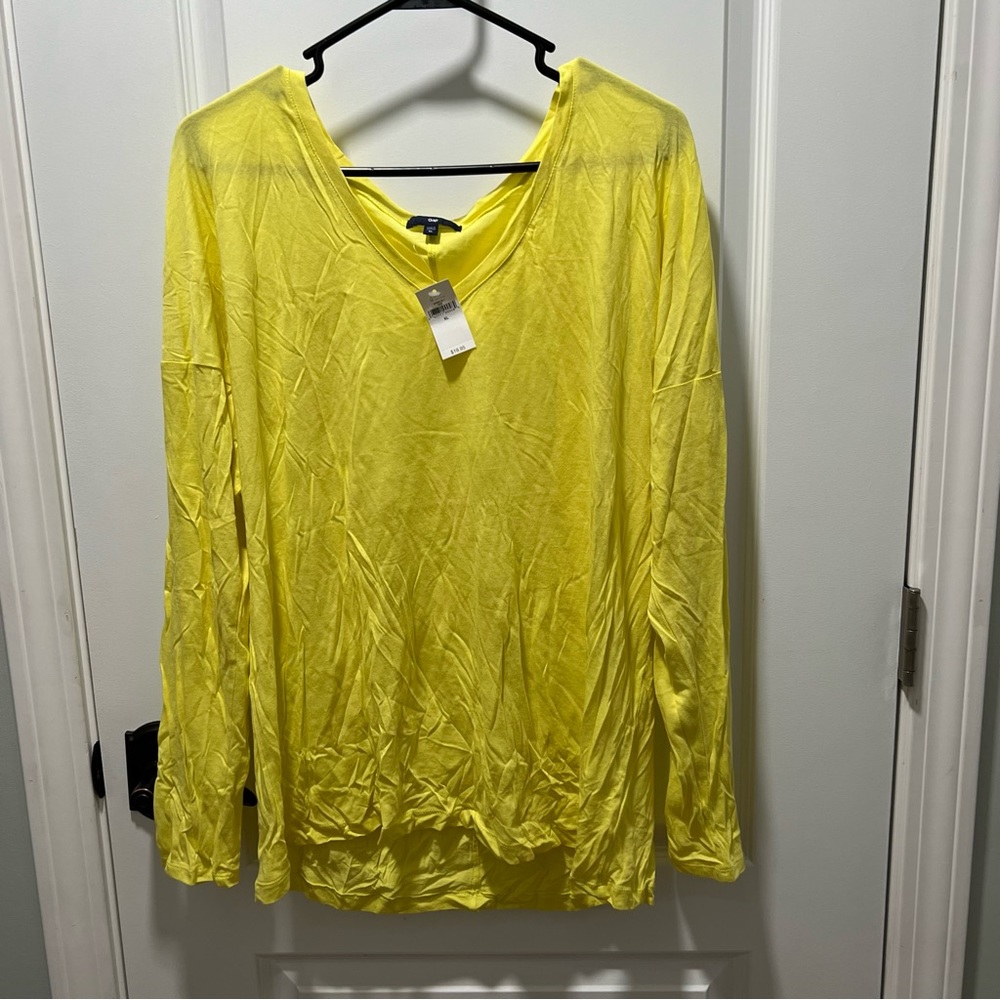 NWT Yellow Long Sleeve Gap T Shirt Size XL